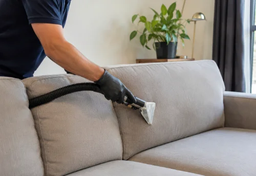 Nettoyage de canapé en profondeur à Jardin